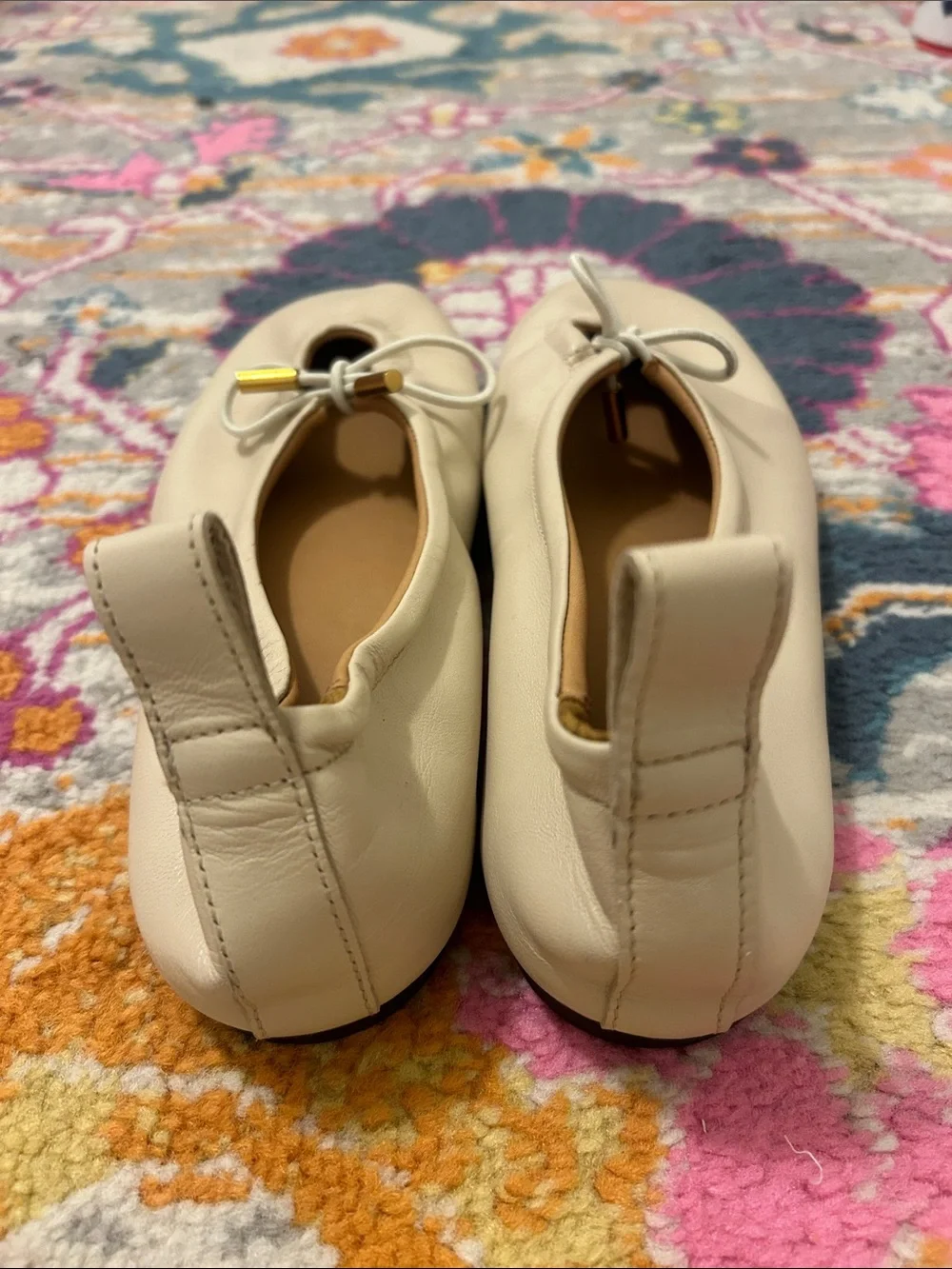 ALOHAS Rosalind Cream Leather Ballet Flats With Tie Bow Size 38, US 7-7.5